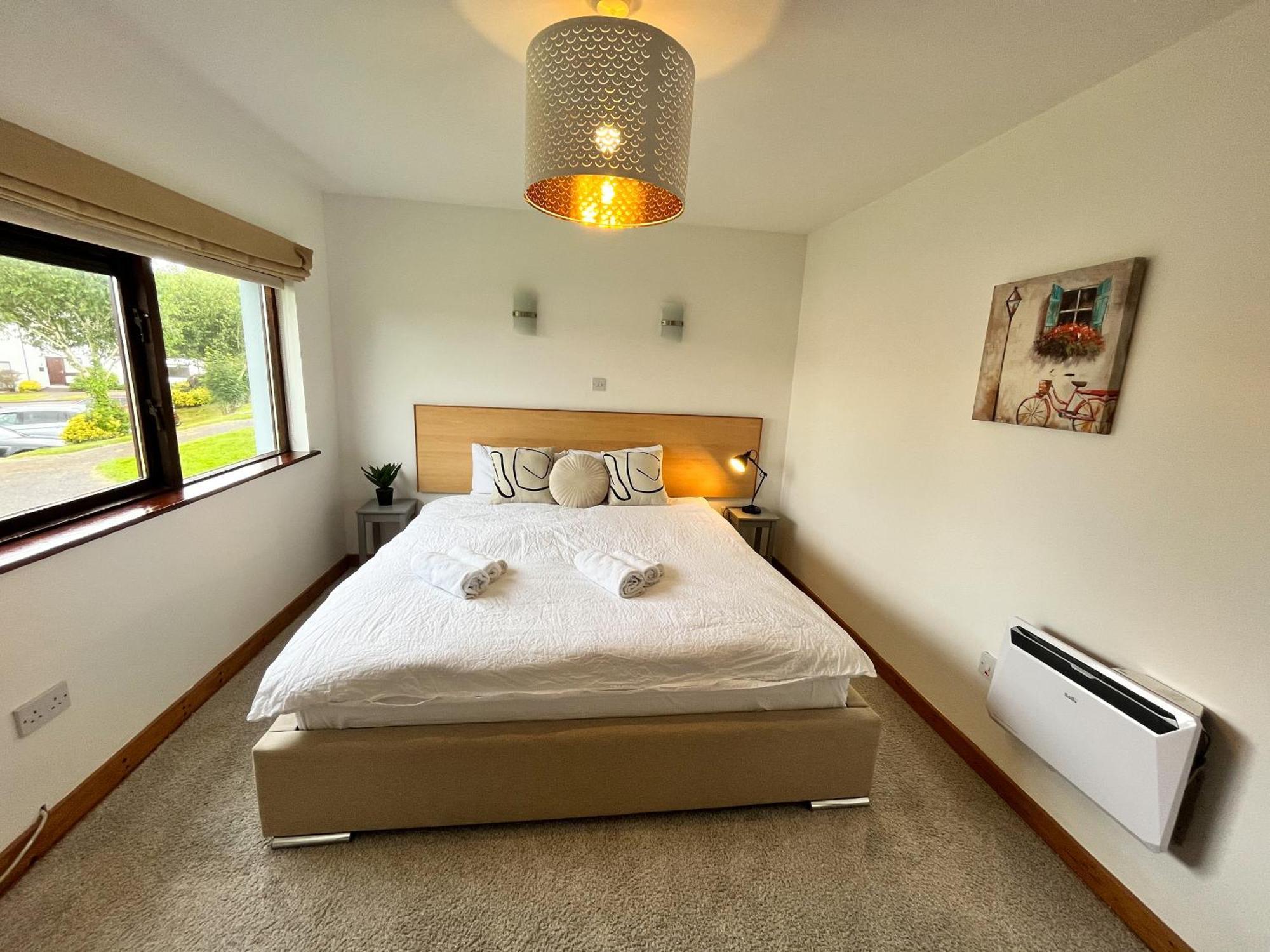 Sea Whispers - My Charming Costal Retreat In Youghal Kültér fotó