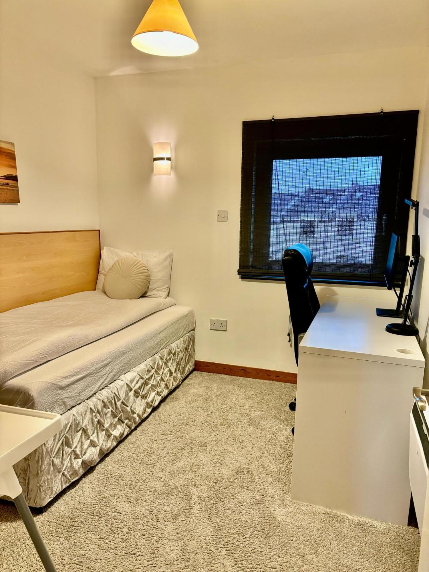 Sea Whispers - My Charming Costal Retreat In Youghal Kültér fotó